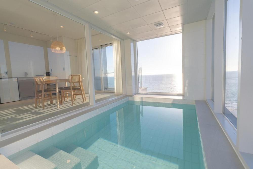 Boryeong I-Ocean Pool Villa ภายนอก รูปภาพ